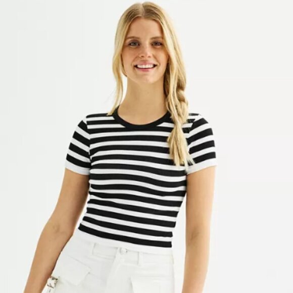 Harper & Ivy Black and White Stripe Tee - Picture 1 of 11